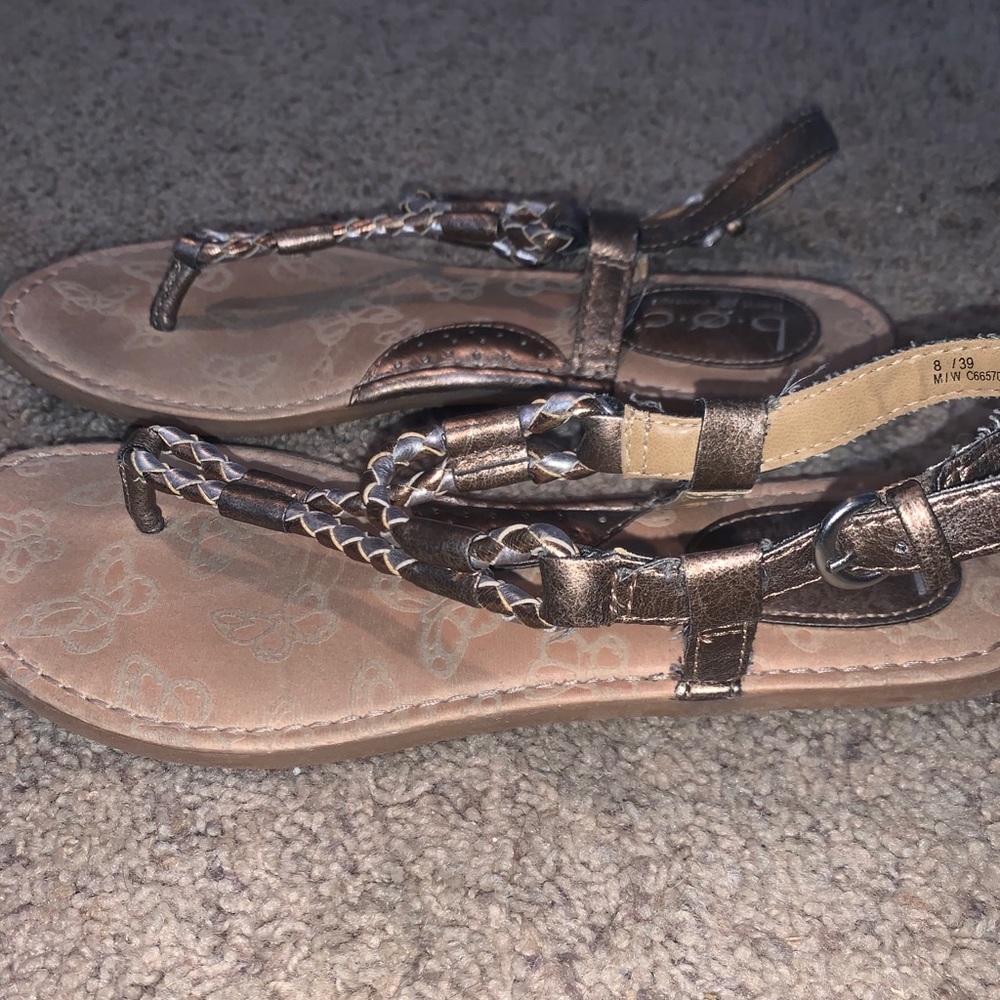 Tan sandals - Picture 2 of 3